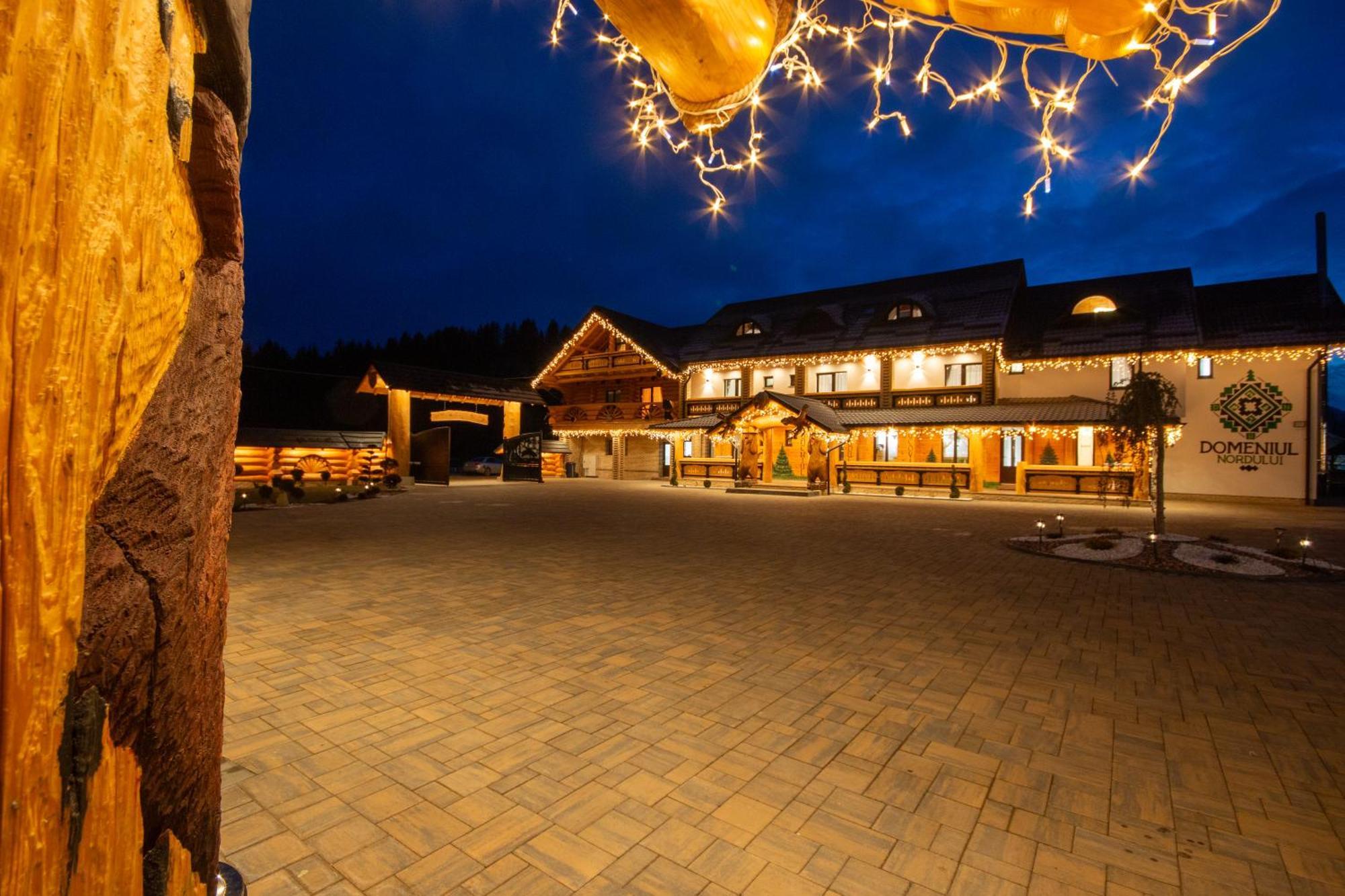 Domeniul Nordului Bucovlna Hotel Vama  Eksteriør billede